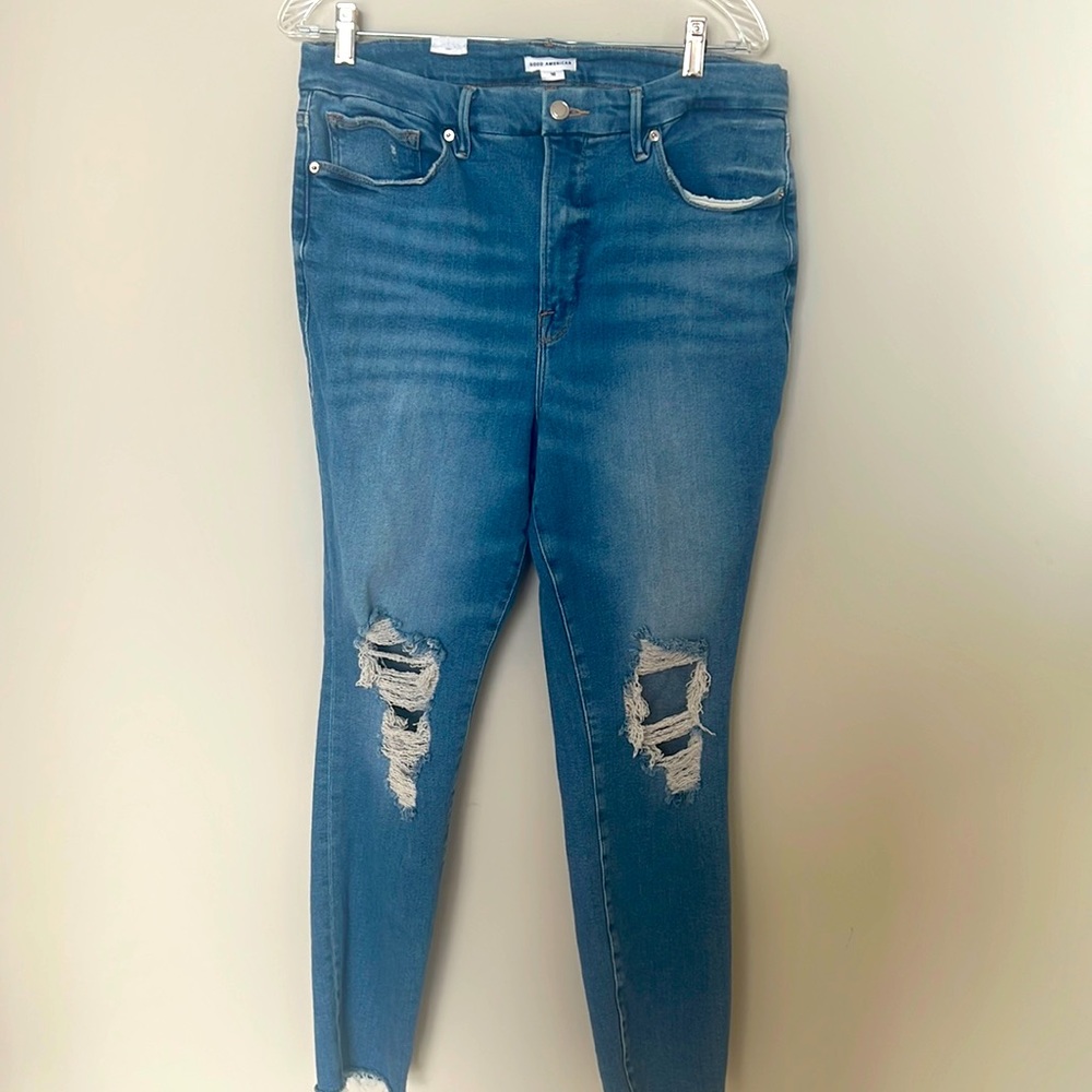 Good American ripped denim jeans size 16